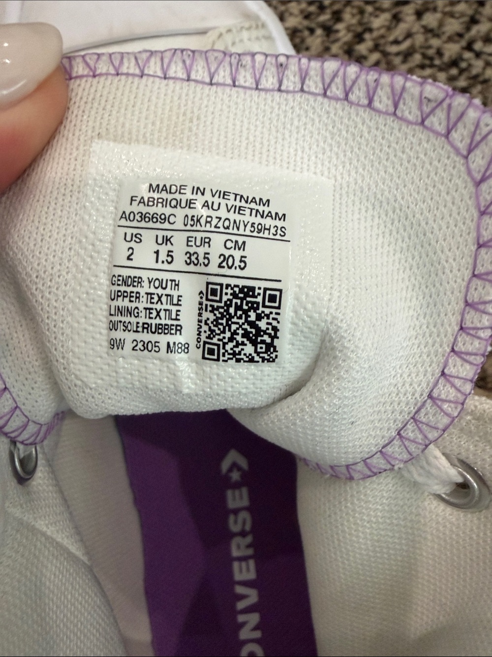 Converse girls White High-Top Sneakers with Purple Pull Tabs - Picture 8 of 9